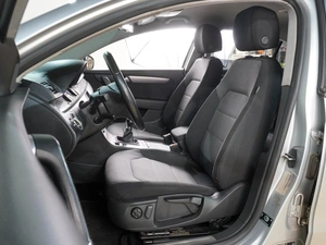 Седан Volkswagen Passat 2011 года, 899000 рублей, Воронеж