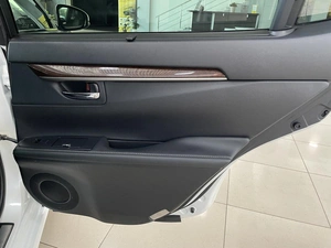 Седан Lexus ES 2014 года, 1997000 рублей, Солонцы