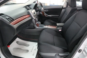 Седан Toyota Premio 2009 года, 1319000 рублей, Омск