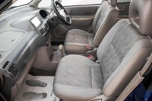 Минивэн Toyota Corolla Spacio 2000 года, 399000 рублей, Барнаул