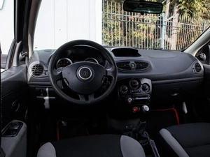 Хетчбэк Renault Clio 2009 года, 575000 рублей, Большой Сочи