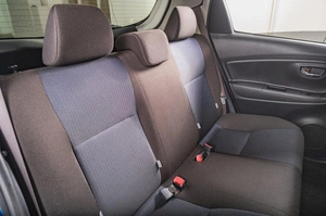 Хетчбэк Toyota Vitz 2018 года, 1019000 рублей, Томск