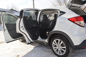 Внедорожник Honda Vezel 2018 года, 1830000 рублей, Красноярск