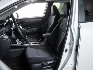 Внедорожник Toyota Corolla Cross 2024 года, 3200000 рублей, Волгоград