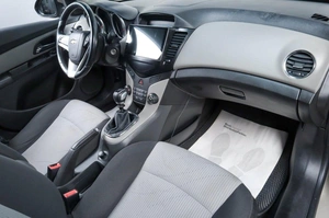 Седан Chevrolet Cruze 2012 года, 799000 рублей, Челябинск