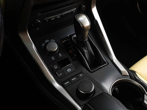 Внедорожник Lexus NX 2015 года, 2899000 рублей, Тюмень