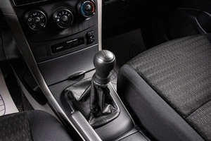 Седан Toyota Corolla 2007 года, 789000 рублей, Сургут