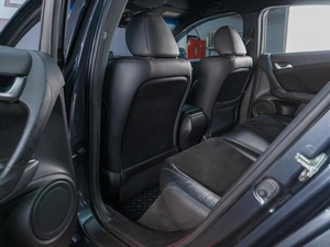 Седан Honda Accord 2011 года, 1390000 рублей, Сургут