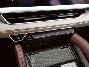 Внедорожник Geely Monjaro 2023 года, 3360000 рублей, Краснодар