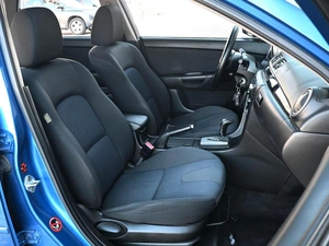 Хетчбэк Mazda 3 2005 года, 629000 рублей, Кирилловка