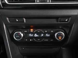 Седан Mazda 3 2014 года, 1339000 рублей, Аксай