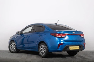 Седан Kia Rio 2017 года, 1329000 рублей, Томск