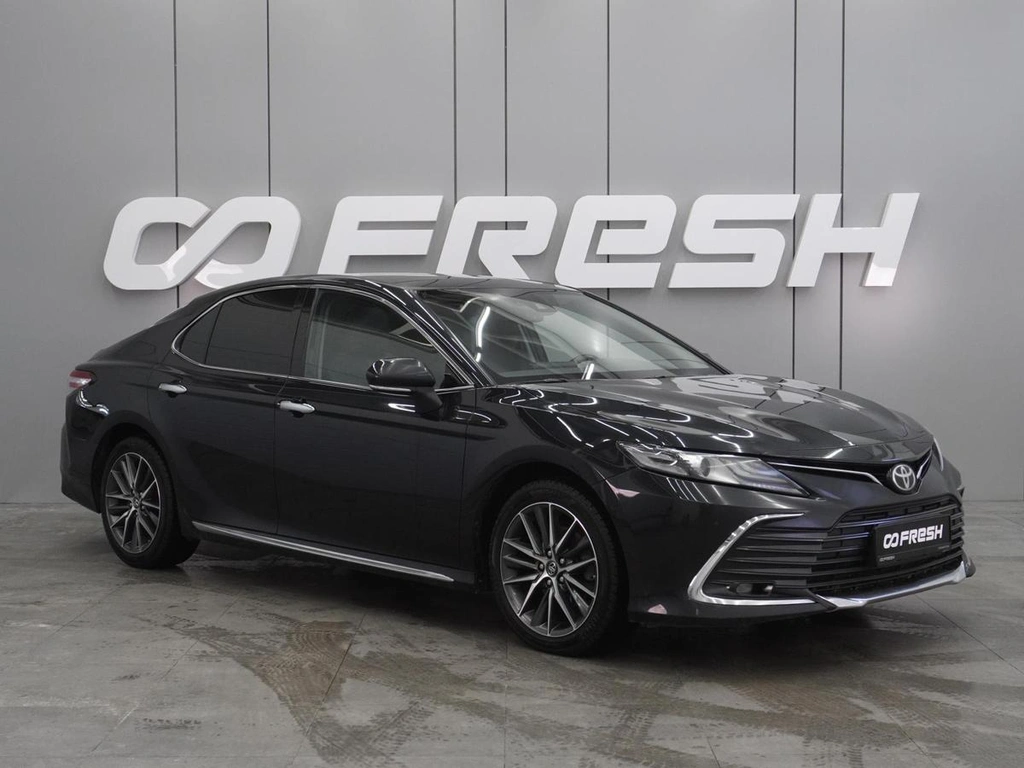 Седан Toyota Camry 2023 года, 3349000 рублей, Воронеж