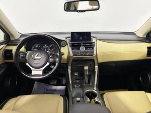 Внедорожник Lexus NX 2016 года, 2998900 рублей, Казань