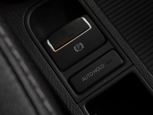 Внедорожник Volkswagen Tiguan 2012 года, 1299000 рублей, Тюмень