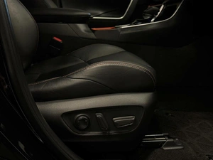 Внедорожник Toyota RAV4 2019 года, 3497000 рублей, Красноярск