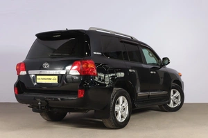 Внедорожник Toyota Land Cruiser 2015 года, 4499000 рублей, Новосибирск