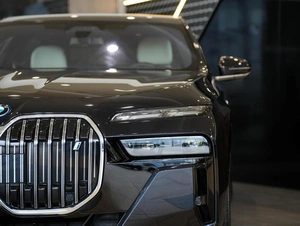 Седан BMW i7 2022 года, 13000000 рублей, Омск