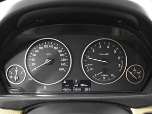 Седан BMW 3 серия 2014 года, 1380100 рублей, Казань