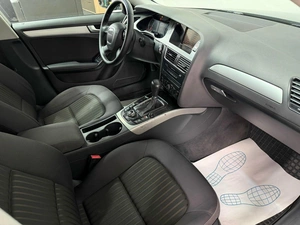 Седан Audi A4 2009 года, 799000 рублей, Красноярск