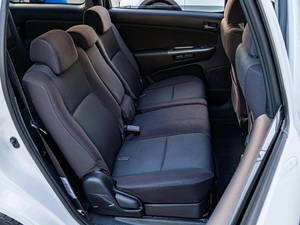 Минивэн Toyota Wish 2005 года, 785000 рублей, Краснодар