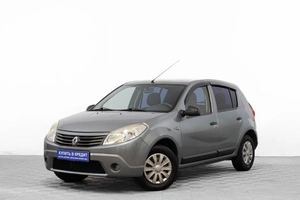 Хетчбэк Renault Sandero 2010 года, 579000 рублей, Барнаул