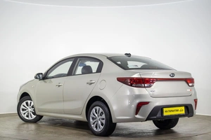 Седан Kia Rio 2020 года, 1479000 рублей, Оренбург