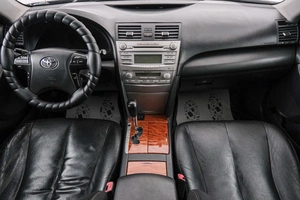 Седан Toyota Camry 2010 года, 1339000 рублей, Красноярск