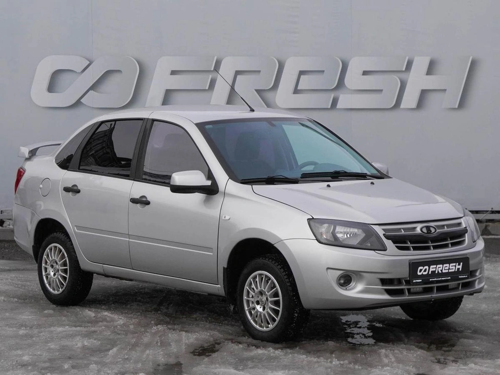 Седан ВАЗ (LADA) Granta 2012 года, 620000 рублей, Волгоград