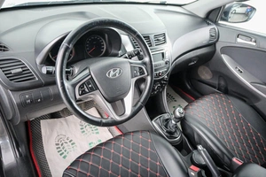 Седан Hyundai Solaris 2014 года, 819000 рублей, Красноярск