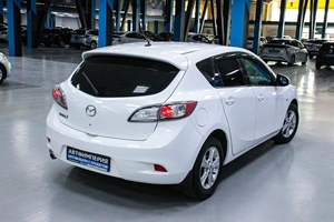 Хетчбэк Mazda 3 2012 года, 938000 рублей, Солонцы