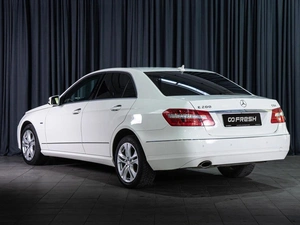 Седан Mercedes-benz E-класс 2011 года, 1650000 рублей, Волгоград