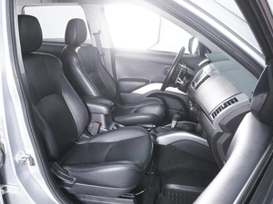 Внедорожник Mitsubishi Outlander 2010 года, 1230000 рублей, Ростов-на-Дону