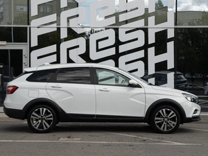 Универсал ВАЗ (LADA) Vesta Cross 2021 года, 1650000 рублей, Волгоград