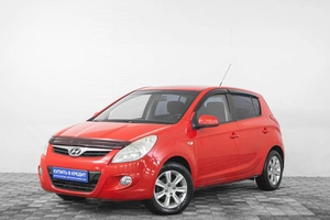 Хетчбэк Hyundai i20 2010 года, 529000 рублей, Кемерово