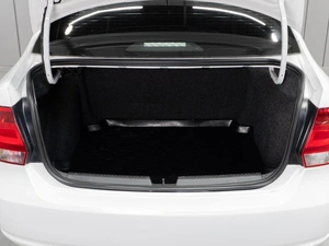 Седан Volkswagen Polo 2013 года, 779000 рублей, Тюмень