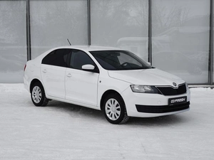 Лифтбек Skoda Rapid 2015 года, 940333 рублей, Тверь