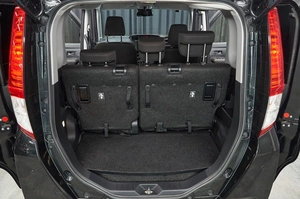 Минивэн Toyota Roomy 2021 года, 999000 рублей, Красноярск