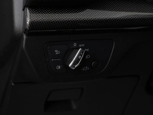 Внедорожник Audi SQ5 2020 года, 5093055 рублей, Москва