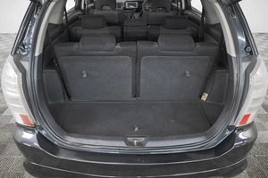 Минивэн Toyota Wish 2005 года, 769000 рублей, Кемерово