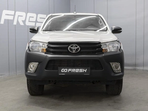 Пикап Toyota Hilux 2020 года, 2830000 рублей, Омск
