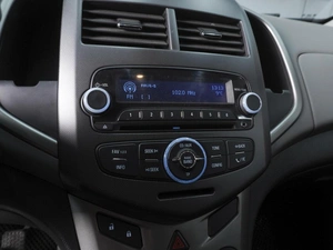 Хетчбэк Chevrolet Aveo 2012 года, 800000 рублей, Ростов-на-Дону