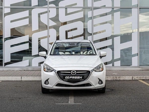 Хетчбэк Mazda Demio 2015 года, 1120000 рублей, Краснодар