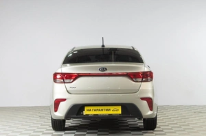 Седан Kia Rio 2020 года, 1729000 рублей, Челябинск