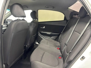 Седан Kia Rio 2014 года, 709900 рублей, Казань