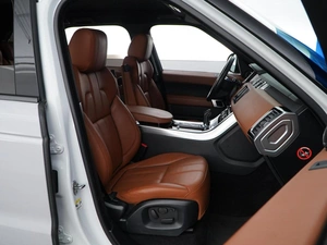 Внедорожник Land Rover Range Rover Sport 2015 года, 3999777 рублей, Москва
