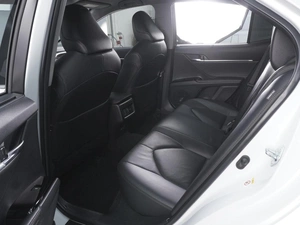 Седан Toyota Camry 2019 года, 3050000 рублей, Ростов-на-Дону