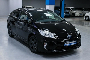 Лифтбек Toyota Prius 2012 года, 1188000 рублей, Солонцы