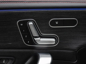 Седан Mercedes-benz CLA-класс 2019 года, 3250000 рублей, Краснодар