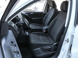 Внедорожник Volkswagen Tiguan 2014 года, 1409000 рублей, Волгоград